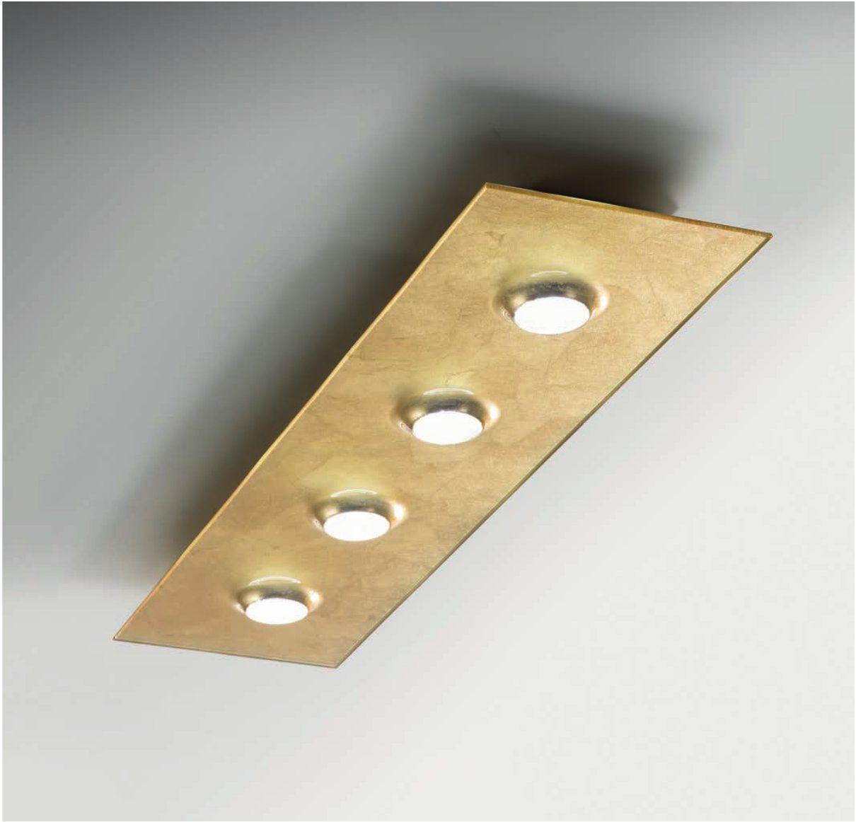 POIS 02003 Elesi Luce