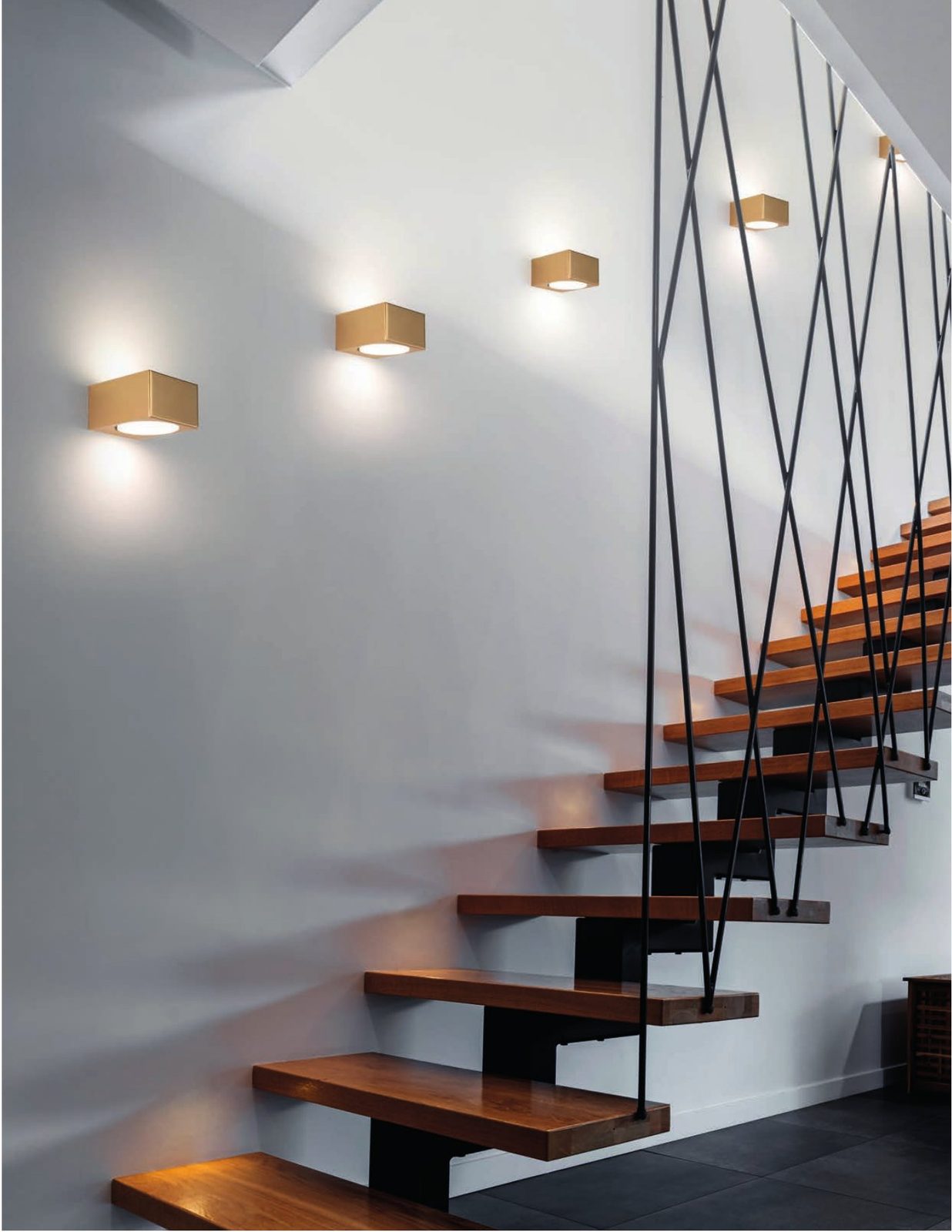DADO 04101 Elesi Luce